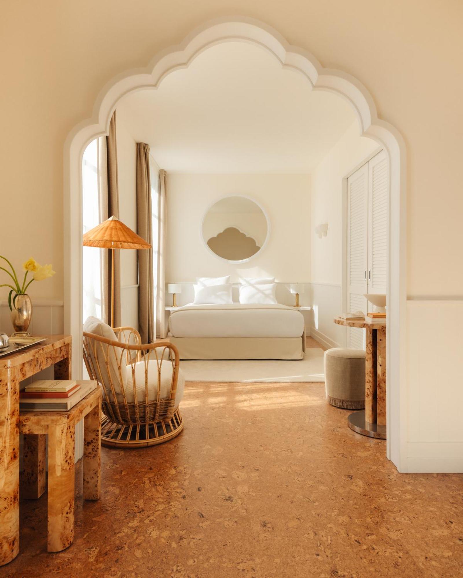 Lilou Hotel Hyeres Exterior photo